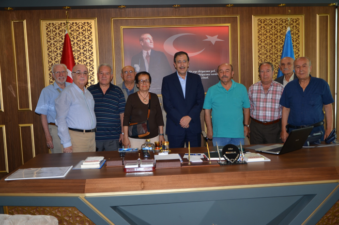 52 yıl aradan sonra Erzurum’da hasret giderdiler