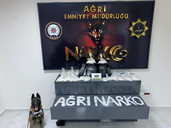 Ağrı’da 28 paket metamfetamin ele geçirildi