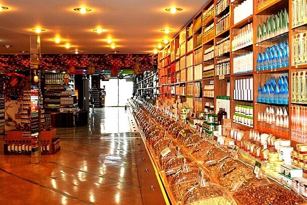 AKTARLARDA ŞİFA ARIYORLAR