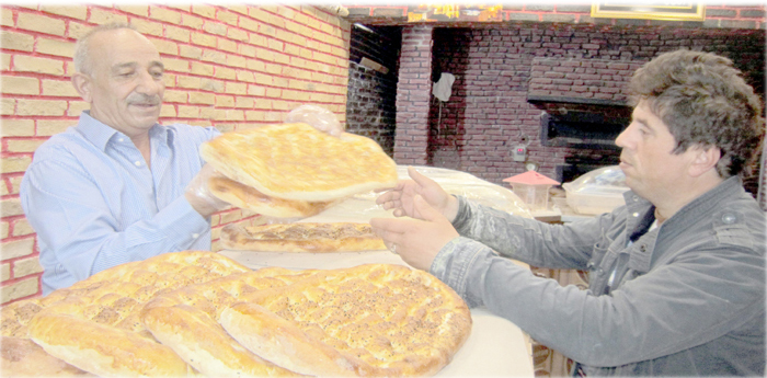 Askıda ekmek ilgi görüyor