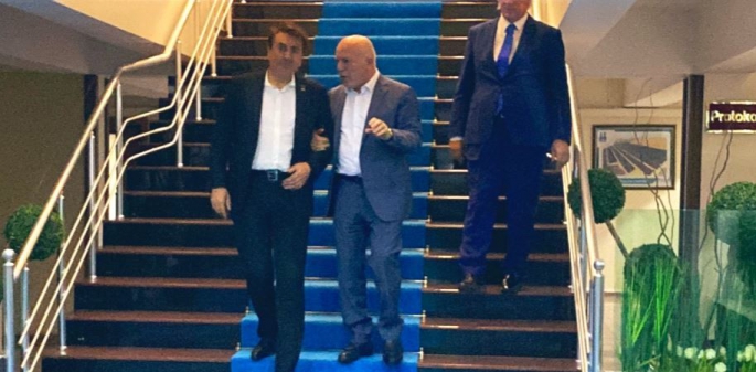 Aydemir: ‘Biz eser, muhalefet sorun üretiyor’ 