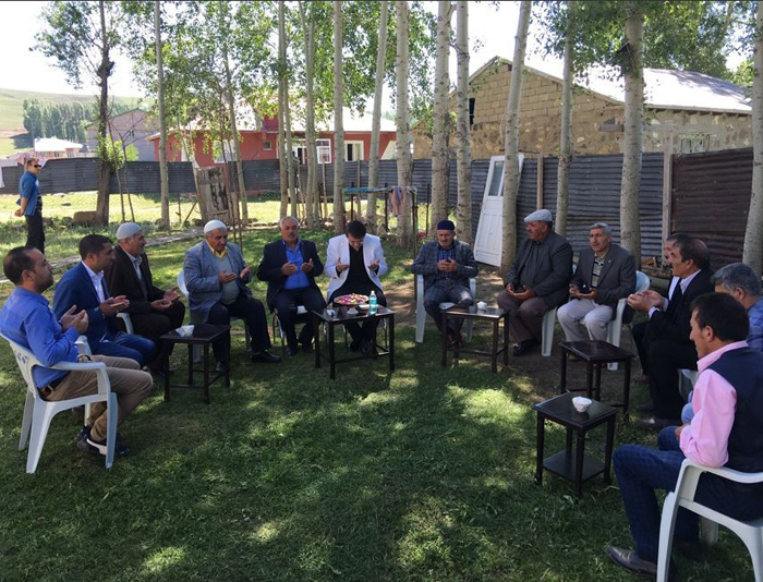Aydemir Tekmanlıların coşkusunu paylaştı
