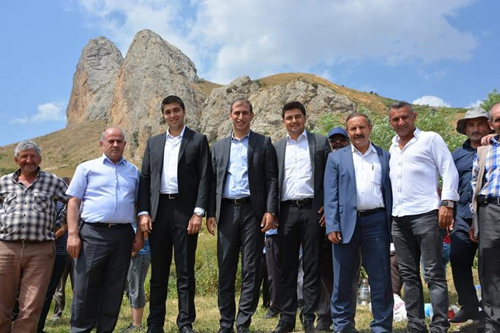 Ballıtaş Köyü’nde kahvaltıda buluşması