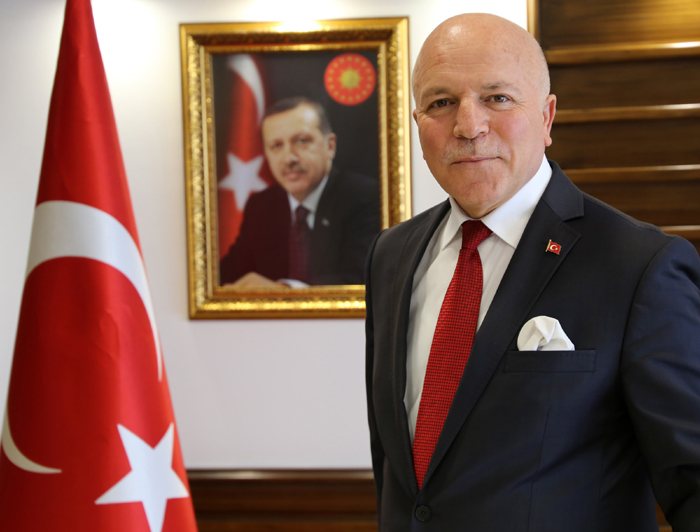Başkan Sekmen: “Fetih; yüce Allah’a bağlılık demektir”
