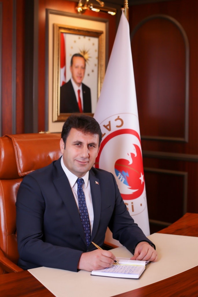 Başkan Yaşar’dan kadir gecesi mesajı