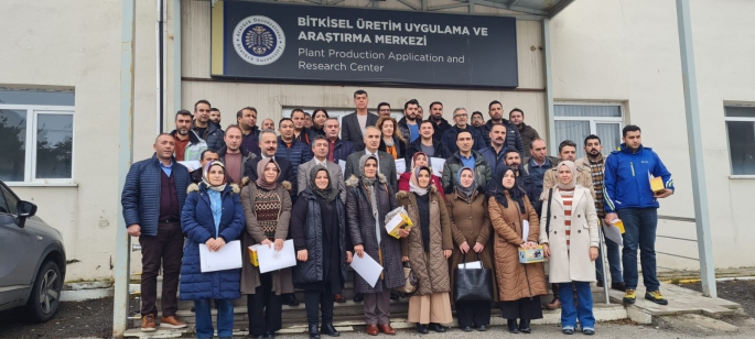 Bitkisel Üretim Uygulama ve Araştırma Merkezi Müdürlüğünün eğitim faaliyetleri sona erdi