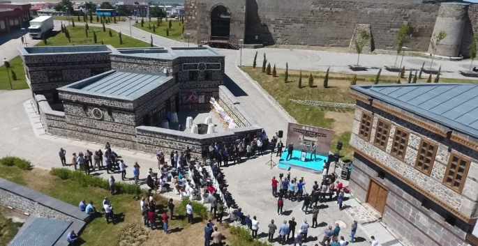 Büyükşehir’den yeni bir kültür yatırımı daha: Erzurum Şehir Arşivi açıldı