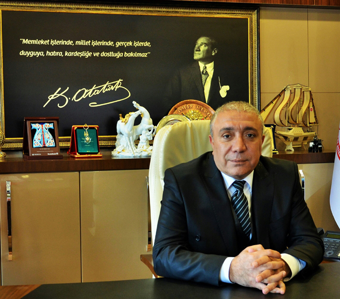 Çat Belediye Başkanı Arif Hikmet Kılıç, Bayram dolayısıyla bir kutlama mesajı yayınladı