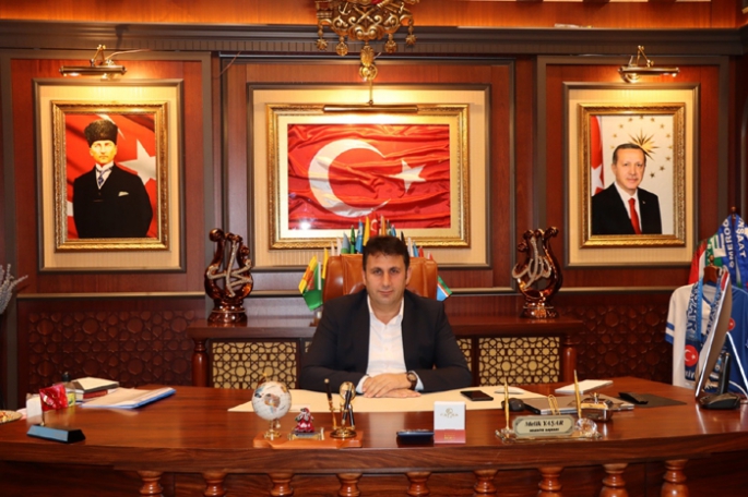 Çat Belediye Başkanı Yaşar’dan “Öğretmenler Günü” Mesajı
