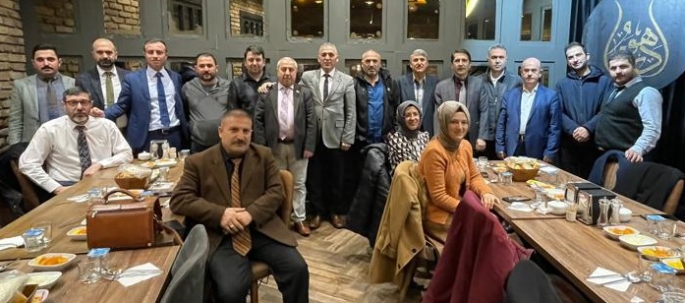 CEYLAN’A VEDA YEMEĞİ
