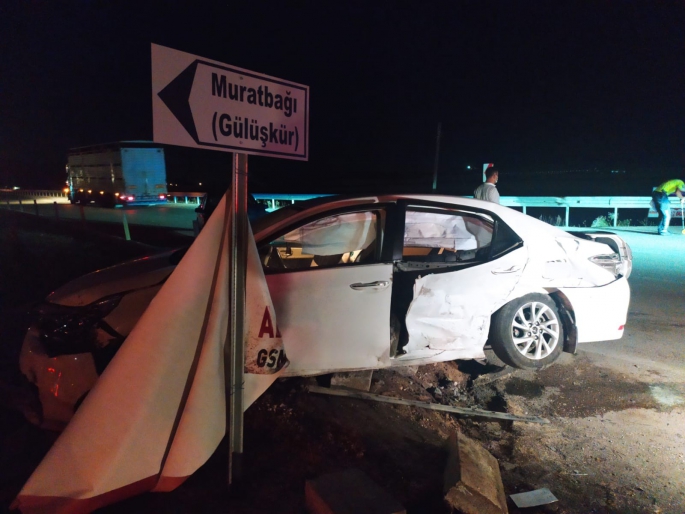 Deprem bölgesine giden UMKE kazaya müdahale etti: 6 yaralı