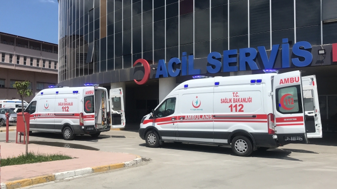 Erzincan’da 27 gün önce inşaattan düşen genç öldü