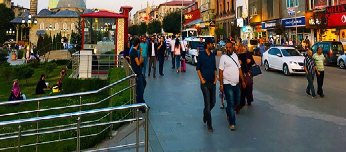 ERZURUM’DA SOKAKLAR CIVIL CIVIL