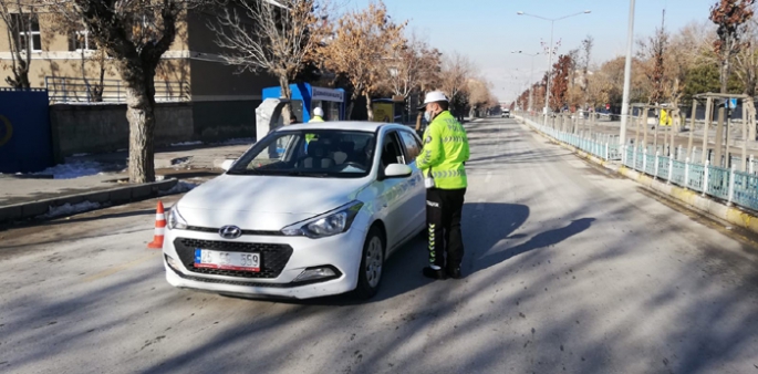 Erzurum'da yılın ilk gününde sokaklar boş kaldı