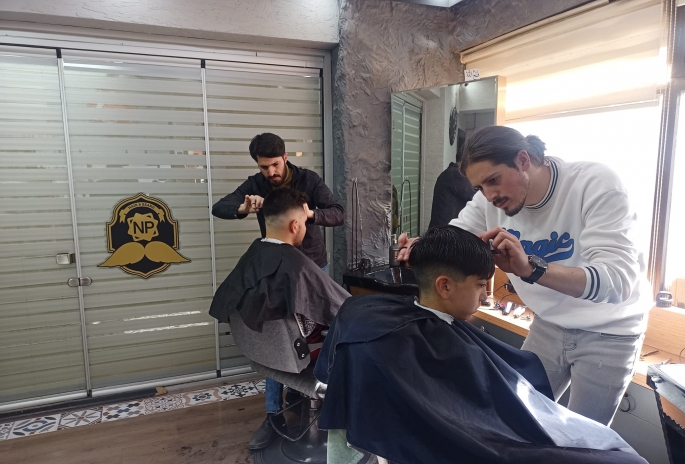 ERZURUM ESNAFI, BAYRAMI HUZURLU GEÇİRDİ