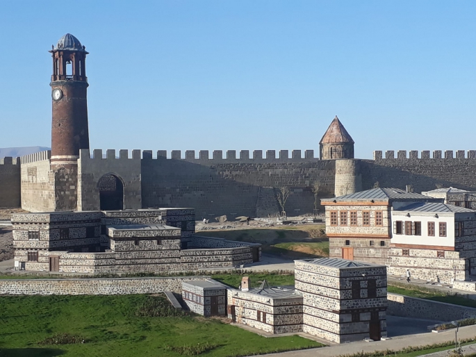 ERZURUM’U SEVMEK ZORUNDA DEĞİLSİNİZ!