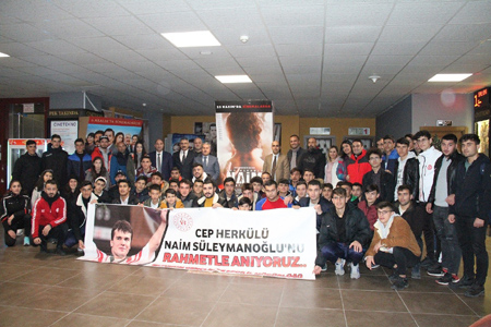 Erzurumlu sporcular Naim’e koştu