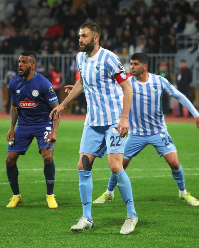 ERZURUMSPOR 1 PUAN İLE DÖNDÜ