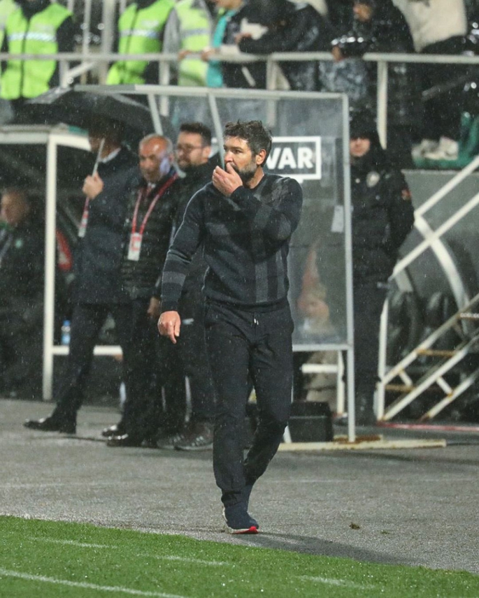 HAKAN KUTLU ‘BİR DADAŞ GİBİ’