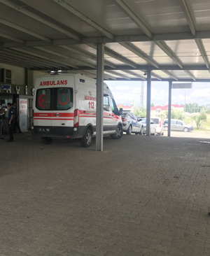 Horasan’da iki farklı köye yıldırım düştü: 1 ölü, 5 yaralı