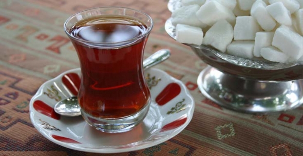 KAHVEHANELER DOLDU TAŞTI