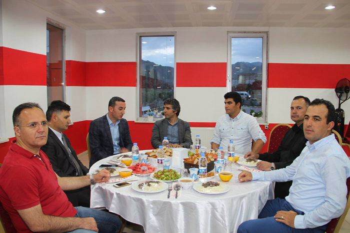 Kaymakam Turan, muhtarlarla iftarda buluştu