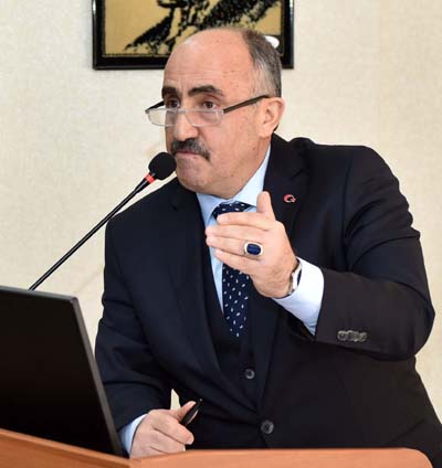 Kent Konseyi Başkanı Tanfer: “Yaşlılar Milletimizin Onurudur”