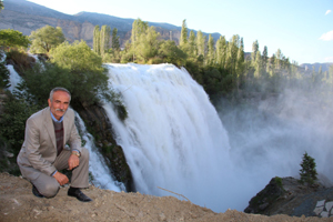 Korona şelaleyi boş bıraktı