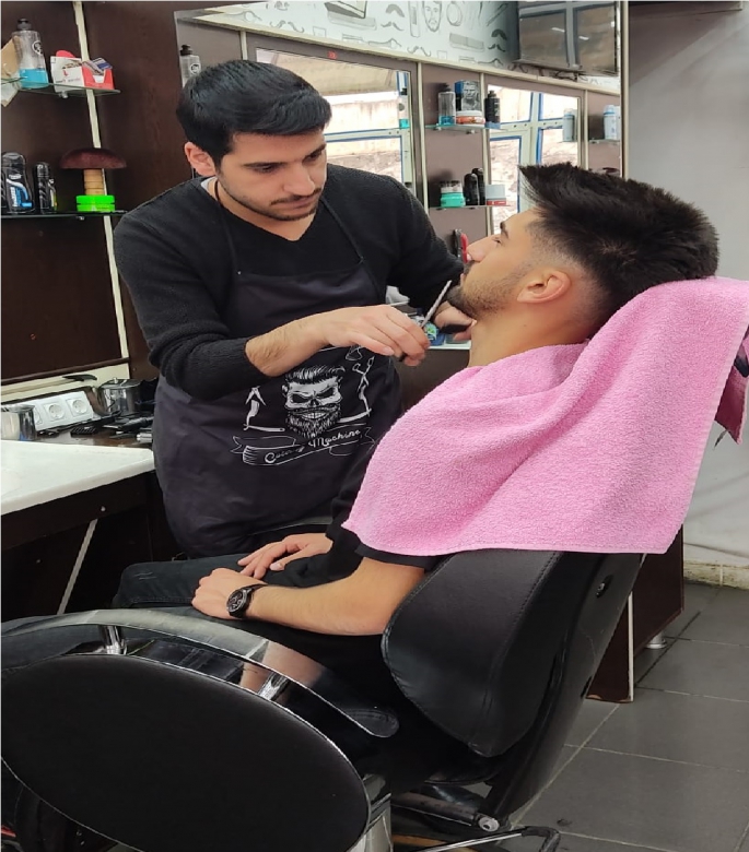 KUAFÖRLERİN BAYRAM HAZIRLIĞI BAŞLADI