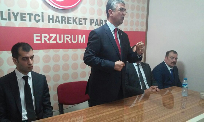 MHP Erzurum’da bayramlaşma programı