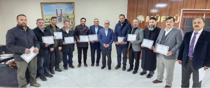 PALANDÖKEN'DE BABA-OKUL SEMİNERLERİ TAMAMLANDI