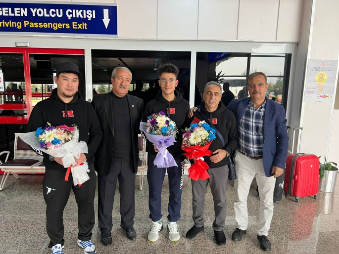 Short Track Dünya Kupası'nda önemli başarı