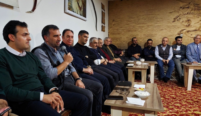‘Şiir Köylerde’ programının üçüncüsü Dadaşköy’de gerçekleştirildi 