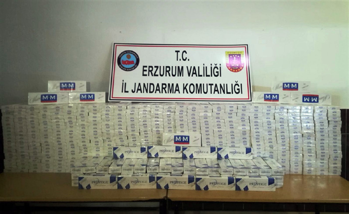  Stepneye zulalanmış 10 bin paket kaçak sigara ele geçirildi