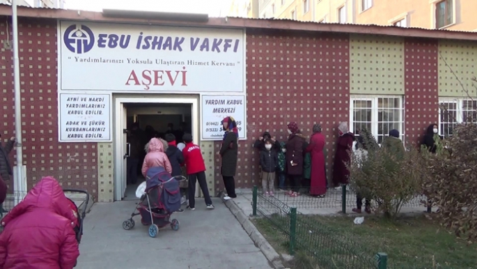 “Üşüyen Çocuk Kalmasın” 