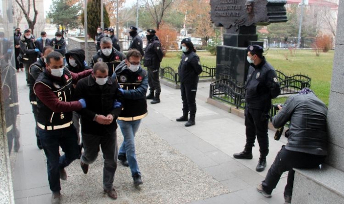 Uyuşturucu operasyonunda 15 tutuklama