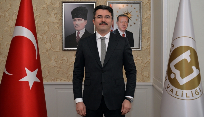 Vali Okay Memiş ”Bağımsızlık meşalemiz Erzurum’da yakıldı”