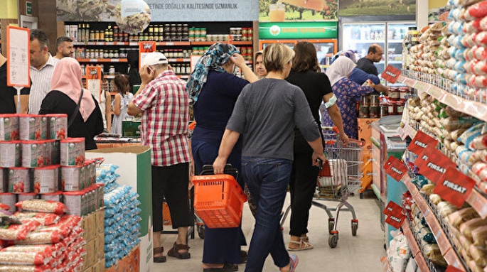 VATANDAŞLAR GIDA ÜRÜNLERİNDE İNDİRİM BEKLİYOR